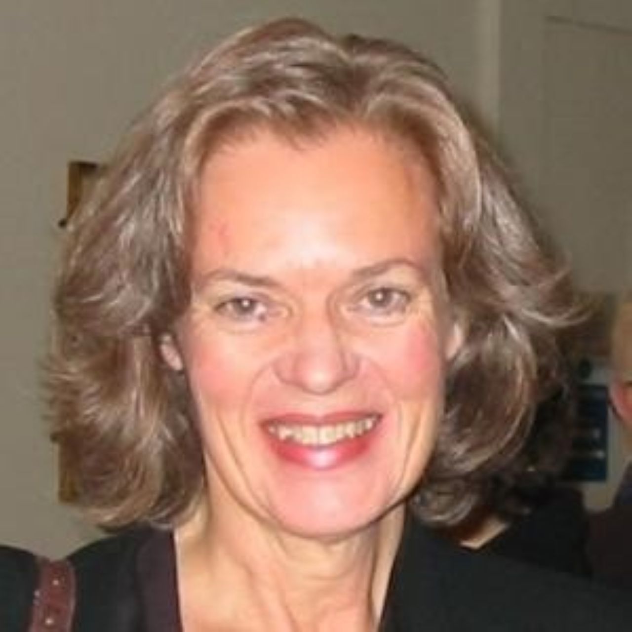 Prof. Dr. Clare MORGAN