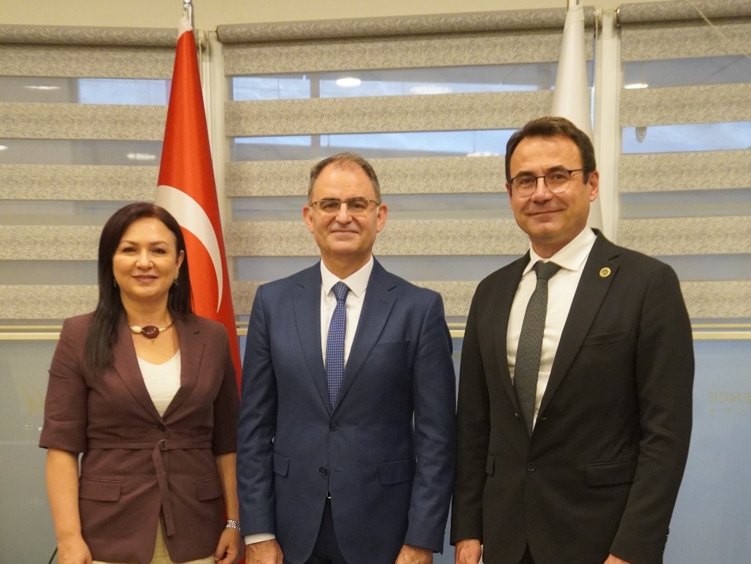 Rektörlerimizden Üniversitemize Ziyaret