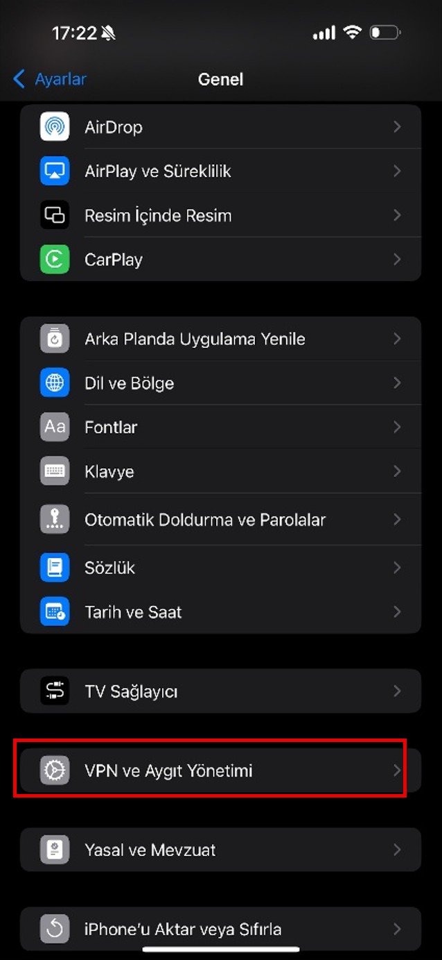 iOS Genel menüsünde VPN ve Aygıt Yönetimi seçeneği