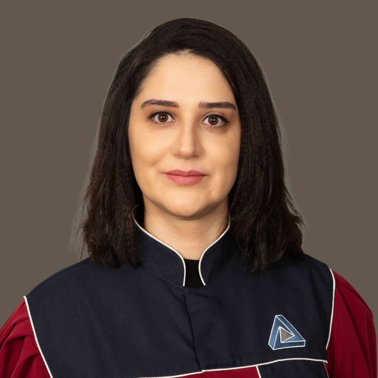 Dr. Parisa AKAR