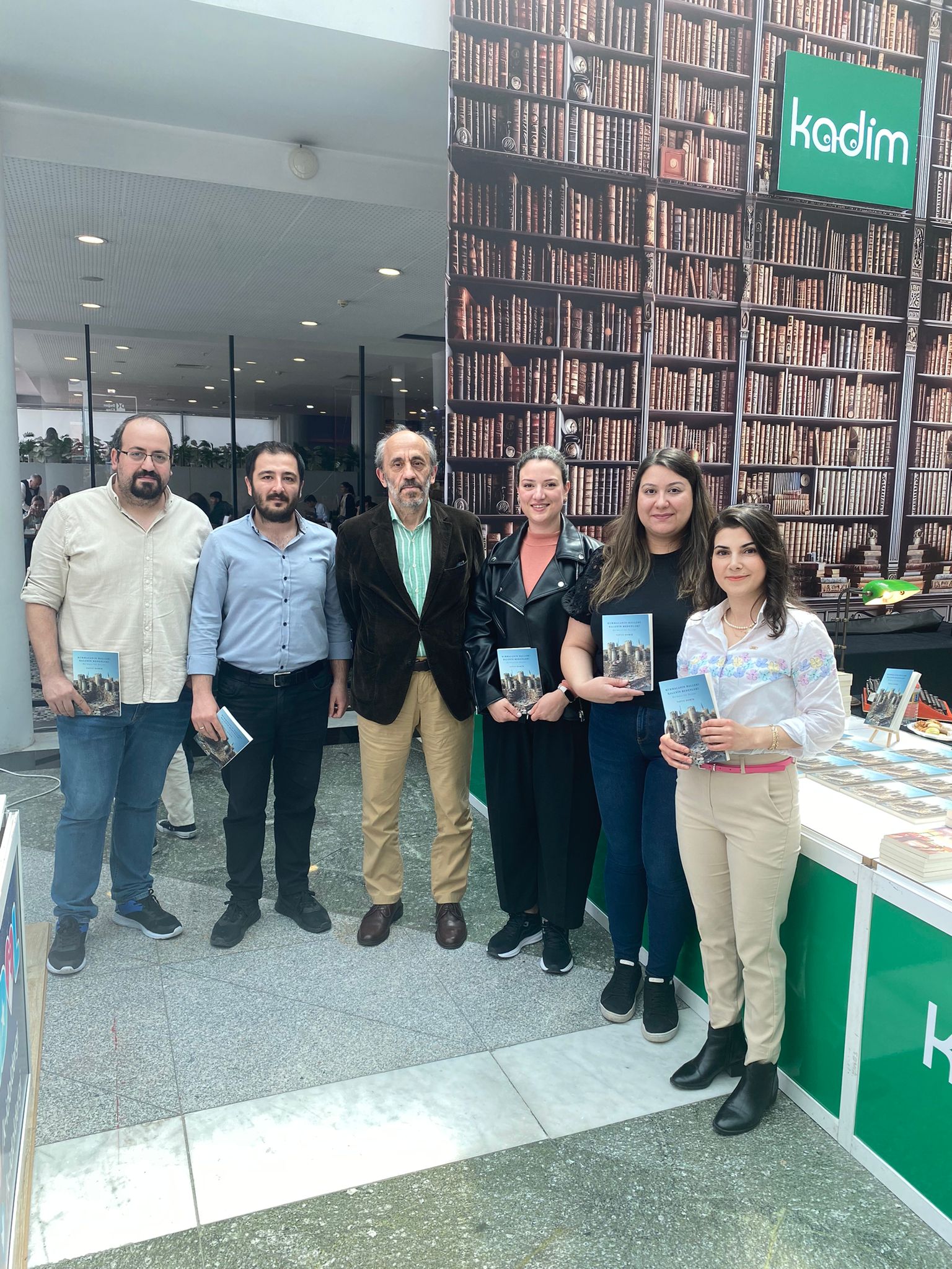 Rektör Hocamız Prof. Dr. Yavuz DEMİR'in İmza Günü