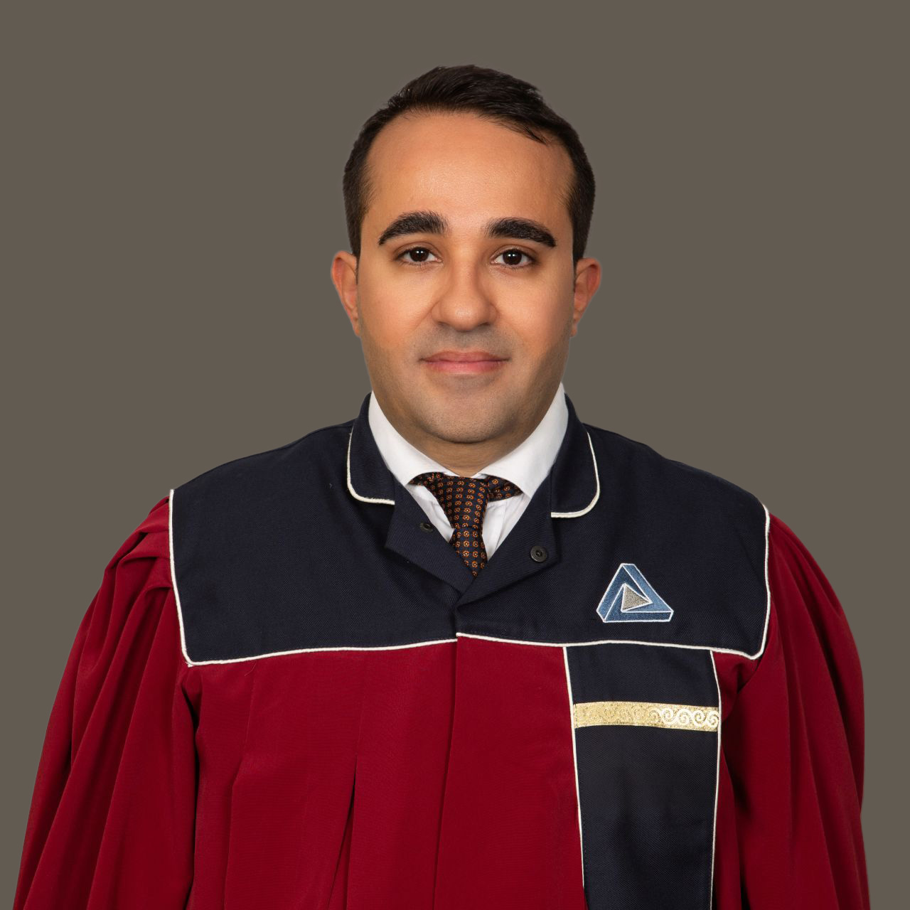 Dr. Özüm Demirkol