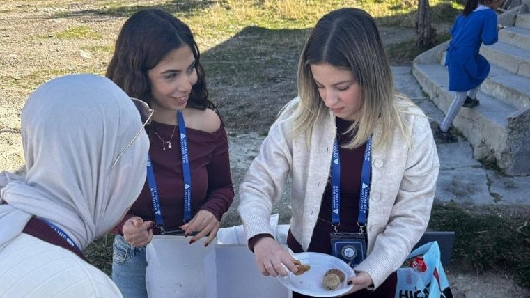 The Psychology Society Visited a Village School as Part of its Social Responsibility Project