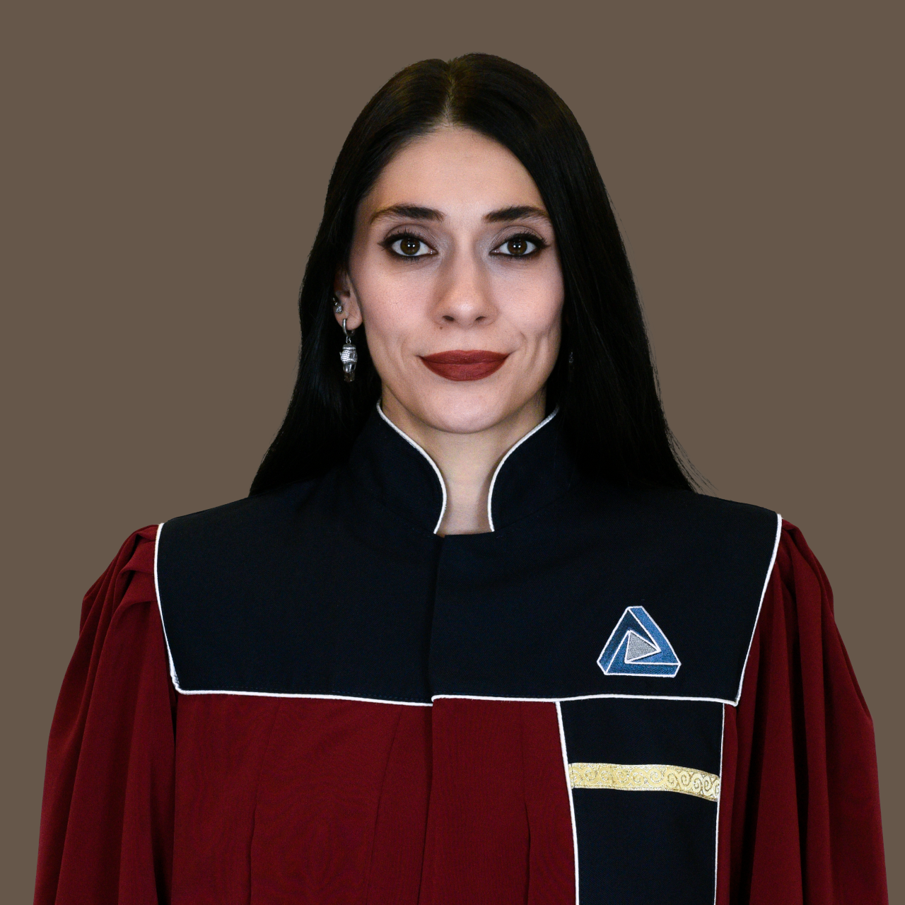 Dr. Irmak Uzun BAYAR